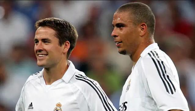 胡明轩出战 胡明轩出战